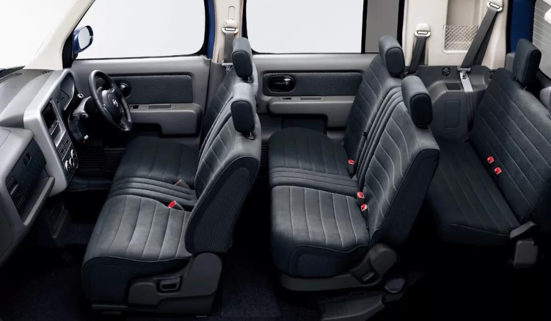 空间魔术师是什么b级轿车,空间魔术师是谁