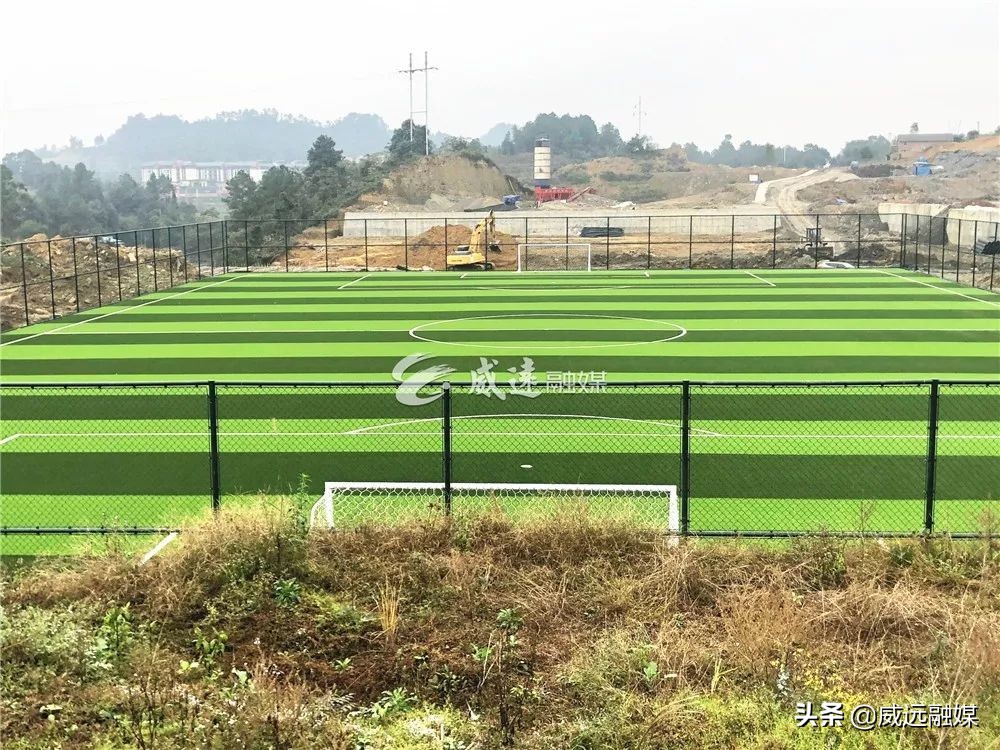 瓒宠鍩哄湴,瑙勬ā澶х殑鎷撳睍璁粌鍩哄湴