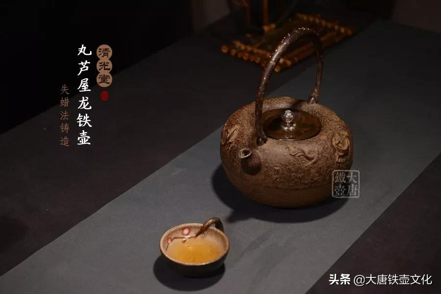 日本铁壶怎么快速养水垢,铁壶白色水垢是什么原因