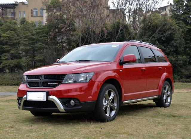 道奇酷威是什么档次车,酷威属于什么档次的车