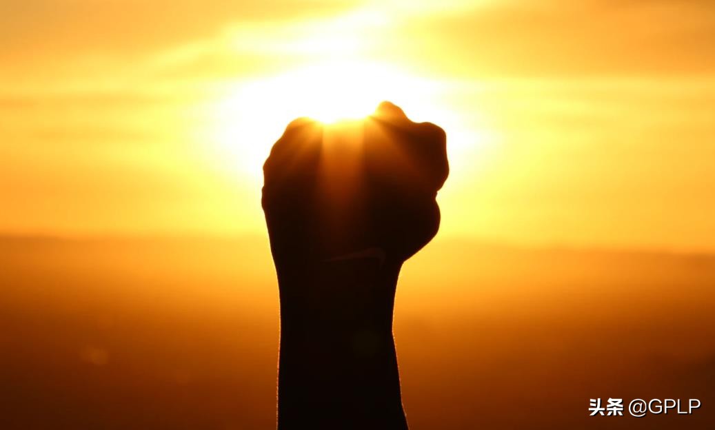 少壮不努力后跳带剑气，少年你还在阿拉德大陆吗？