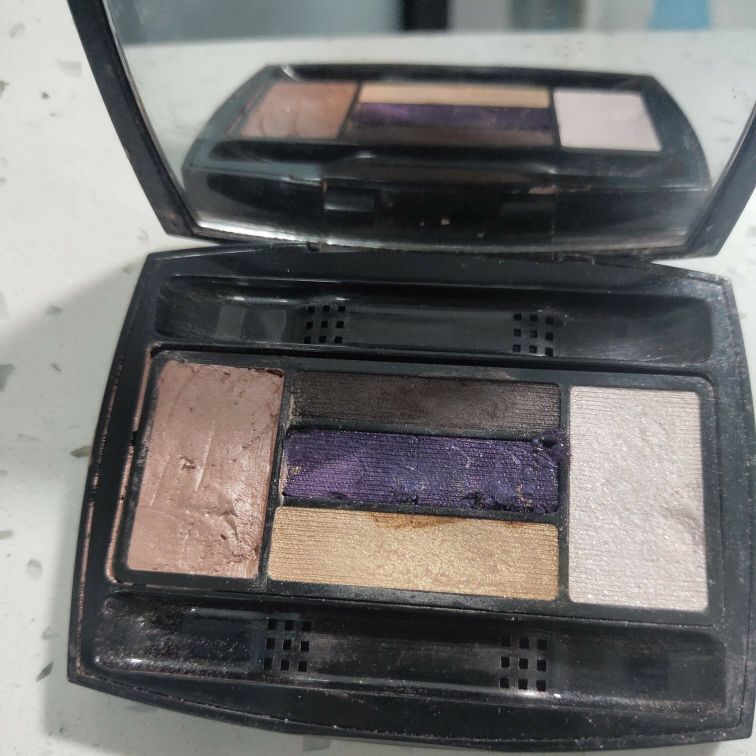 兰蔻眼影盘碎了,兰蔻眼影怎么修复