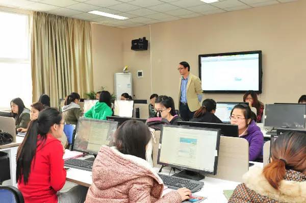 在西安外国语大学就读，是一种什么样的体验？