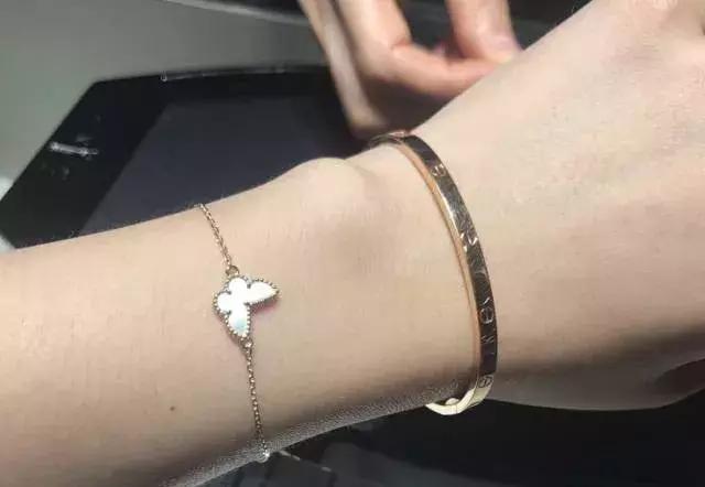 梵克雅宝的免税店在哪里,梵克雅宝免税几折