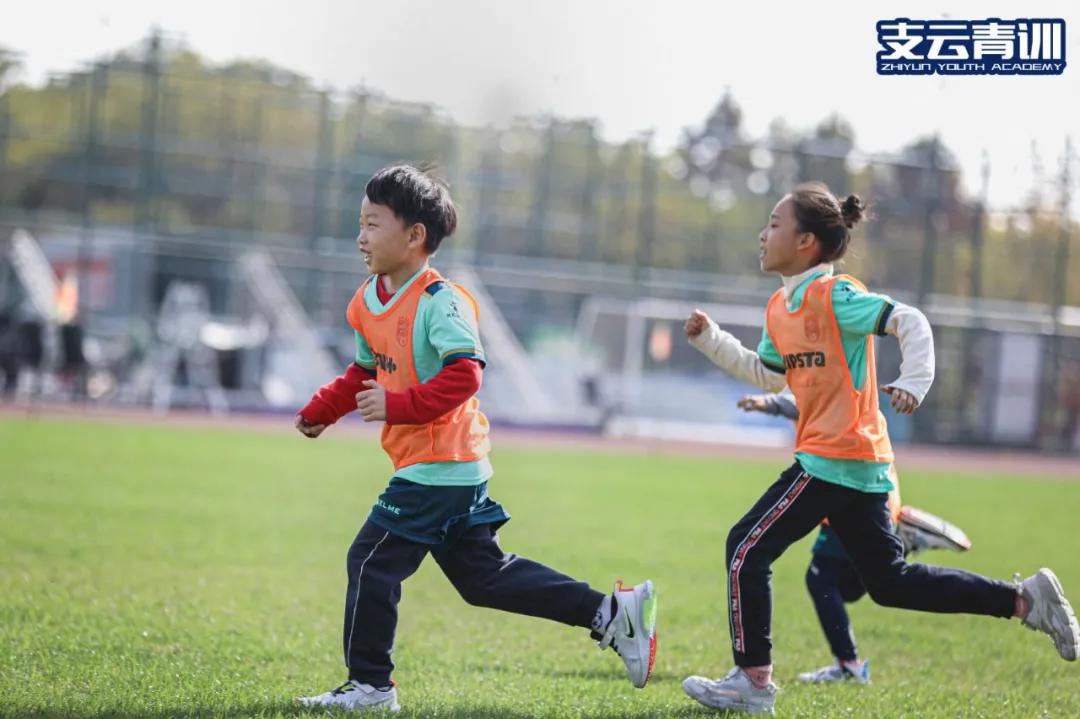 南通玛莎拉蒂中心,亲子足球乐园