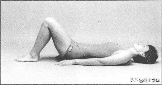 腰椎间盘突出跑步好还是跳绳好,腰椎间盘4-5节突出可以跑步吗