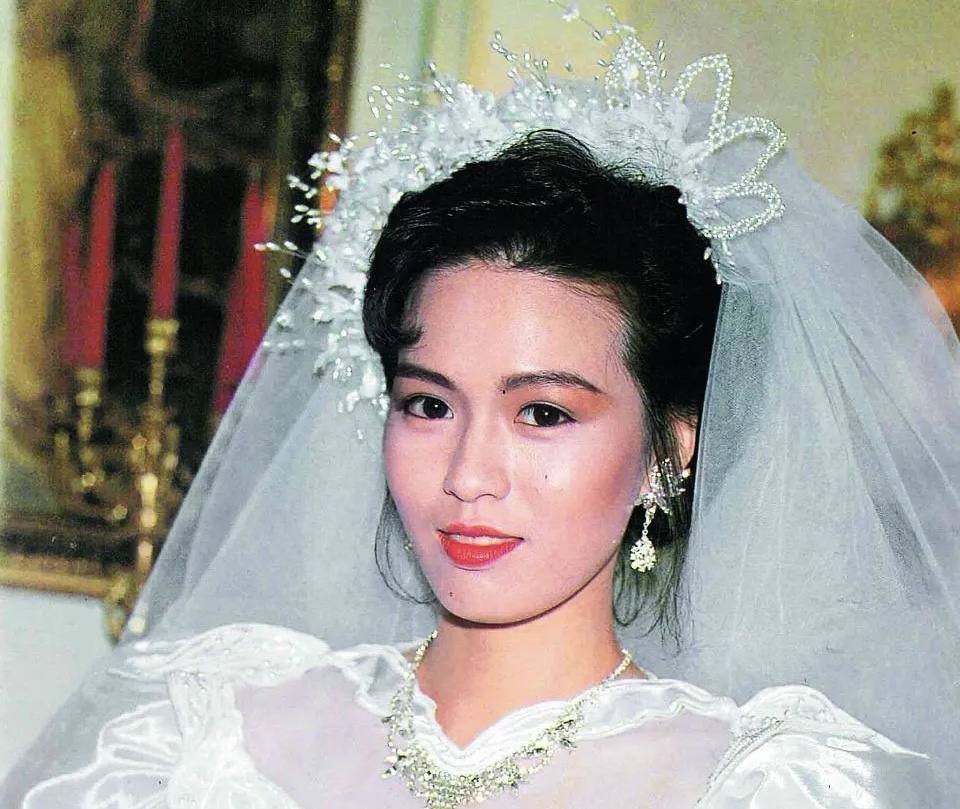 黄日华老婆梁洁华出殡,梁洁华出殡黄日华写信