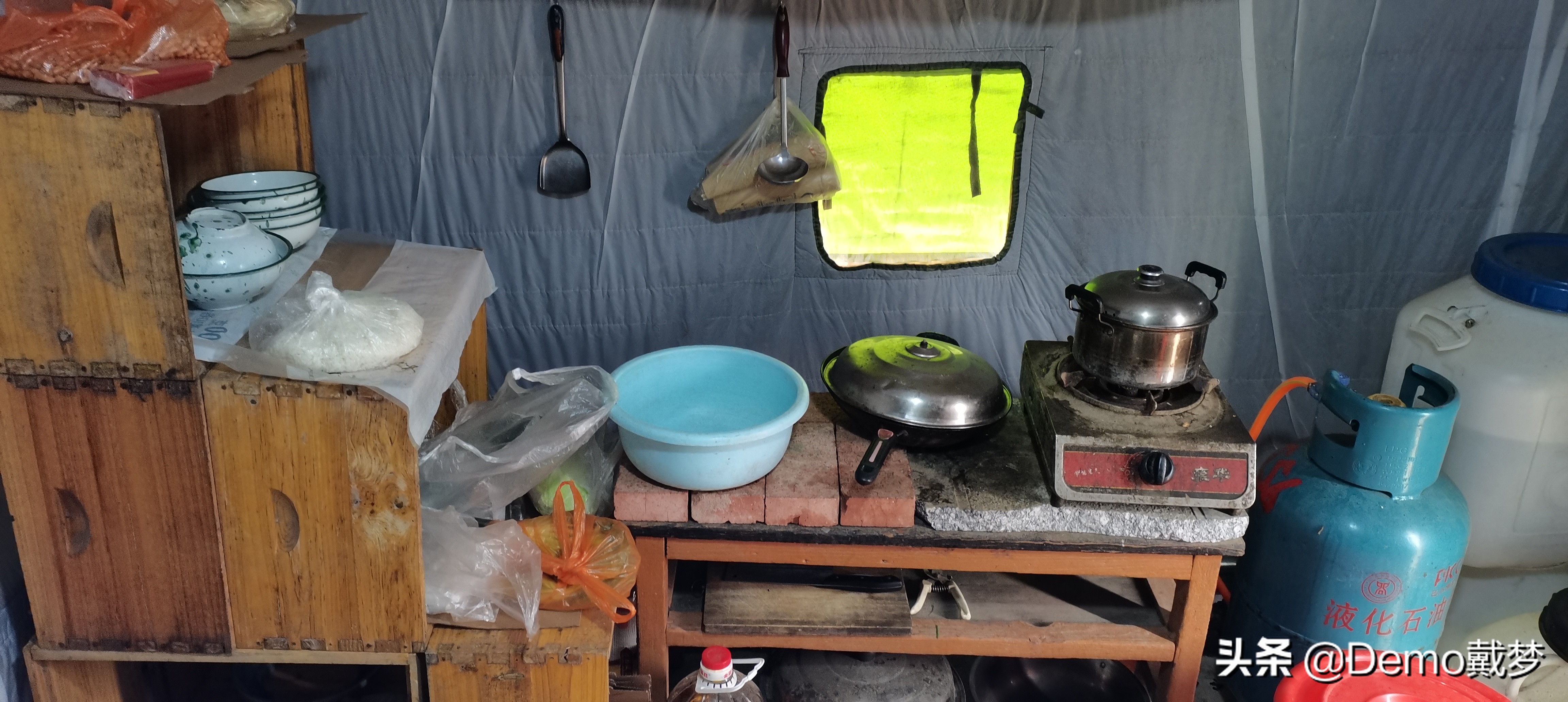 一群流浪的养蜂人,流浪的养蜂人