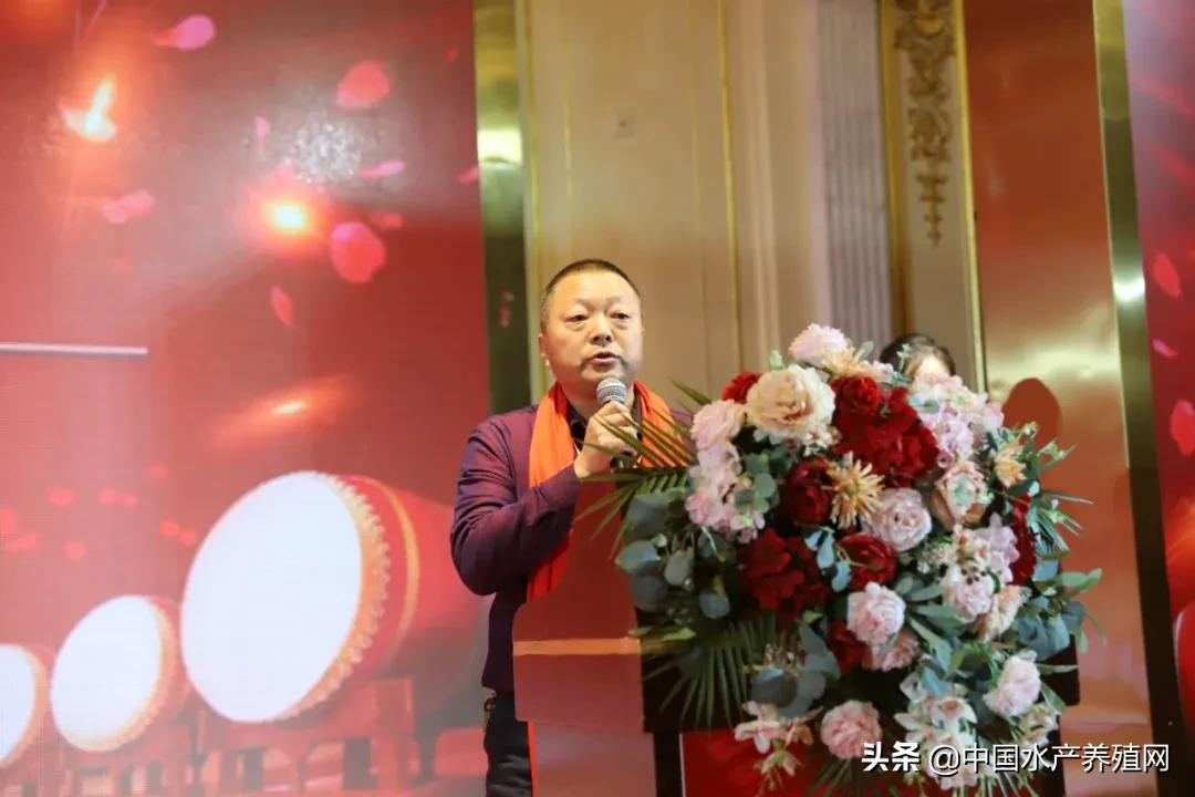 未来五年，实现年销量突破18万吨！南通巴大25周年华诞之际，超400位经销商现场共同见证