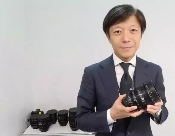 f1.2和f1.4光圈差别大吗,23mmf1.4和56mmf1.4区别