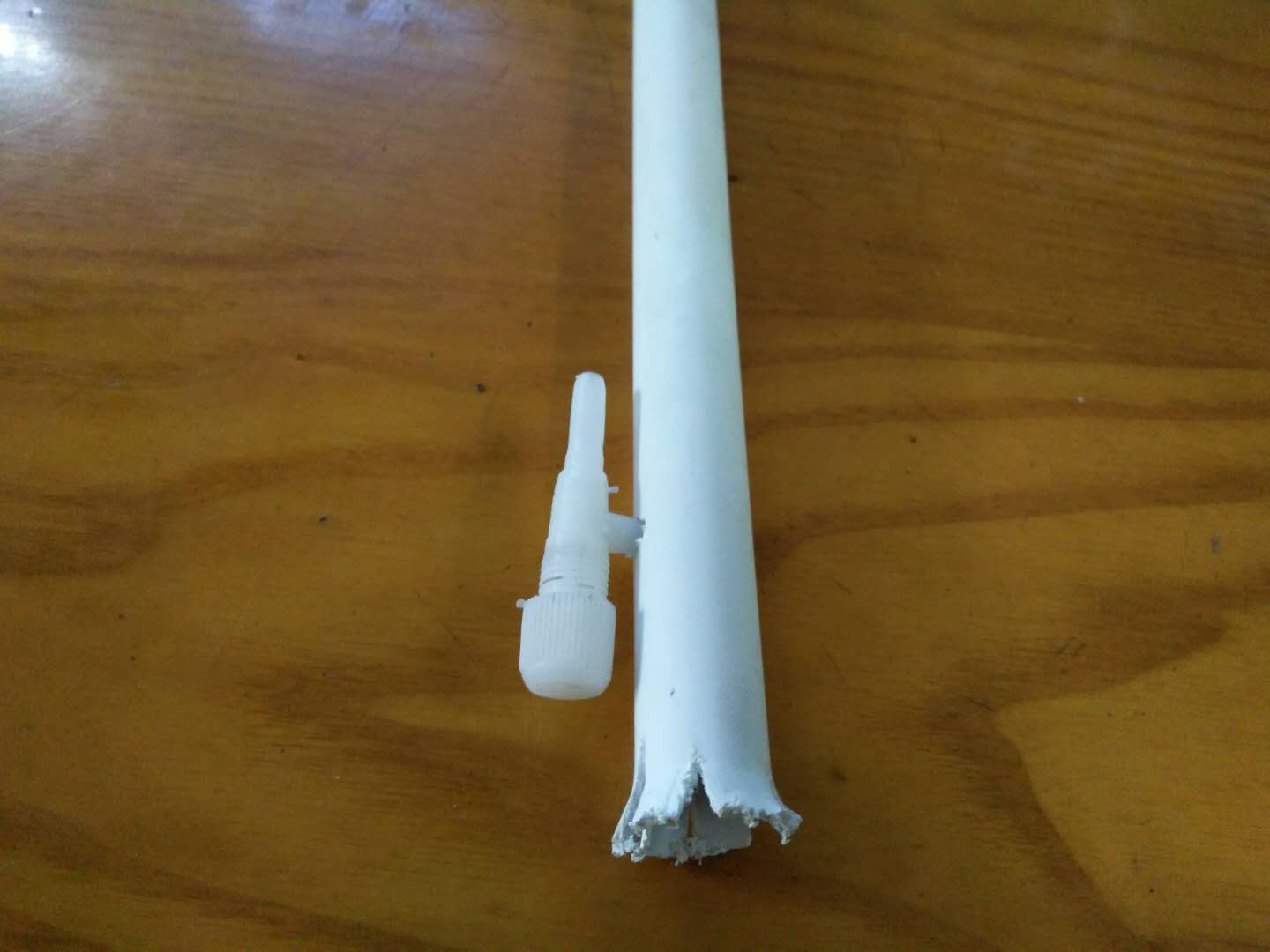 上滤缸改造,一个氧气泵通四个鱼缸