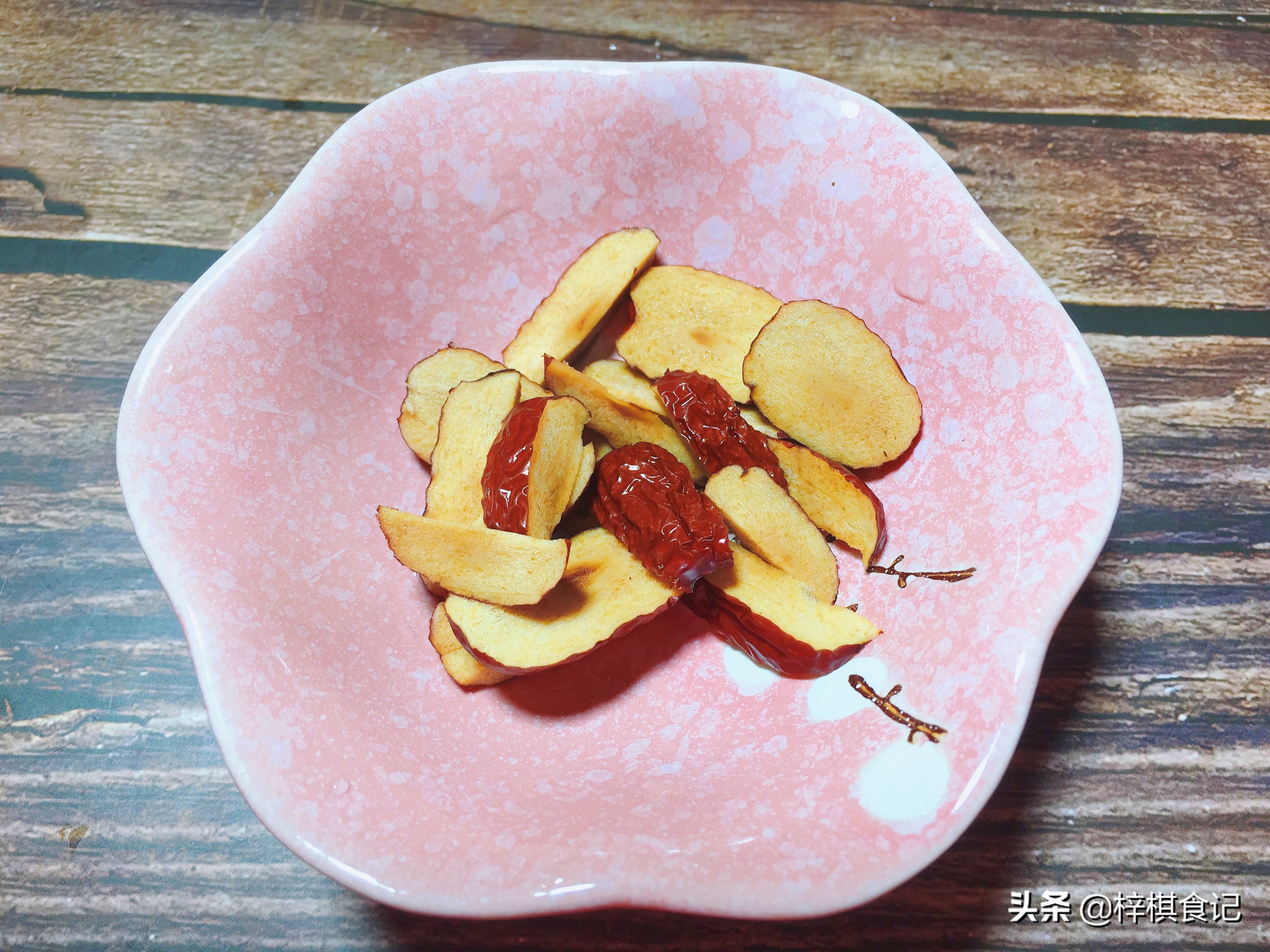 乌发生发补肾抗衰老豆浆,养胃又补肾乌发的豆浆配方