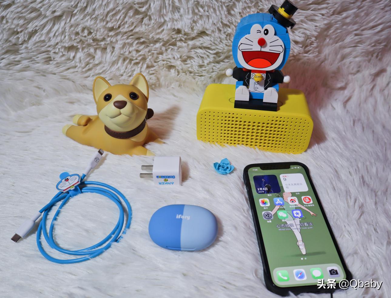 晒一晒我们的情侣手机和数码配件