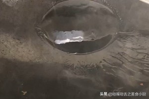 清蒸鲳鱼肉质鲜嫩营养价值高,美食不可辜负家常菜清蒸鲳鱼