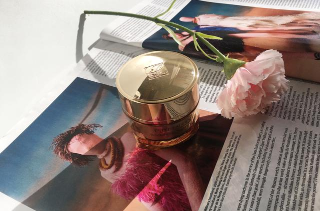 好用的保湿美白面霜公认最好用,超好用的提亮面霜推荐一下