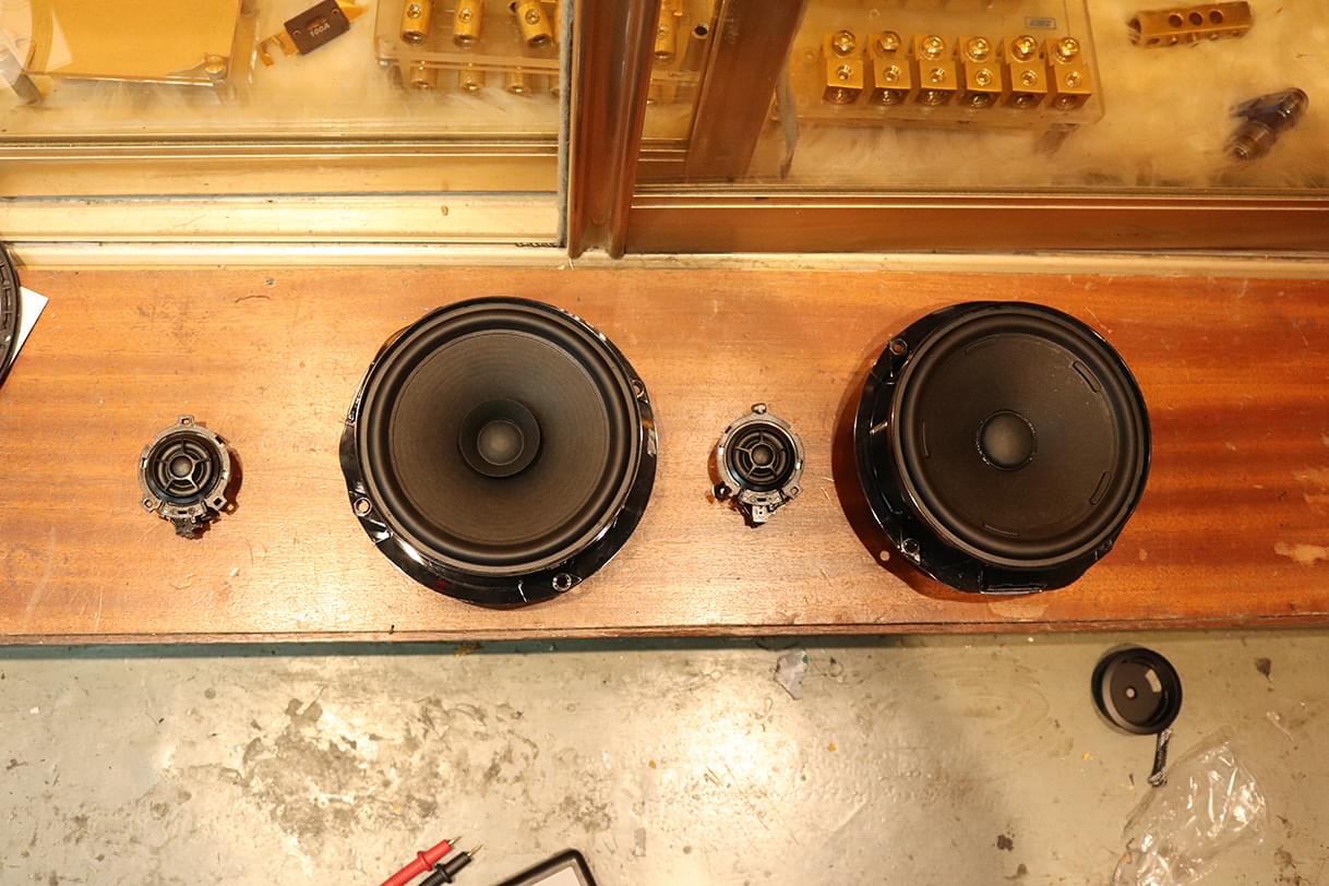 深圳汽车音响改装效果试听,深圳速腾汽车音响改装