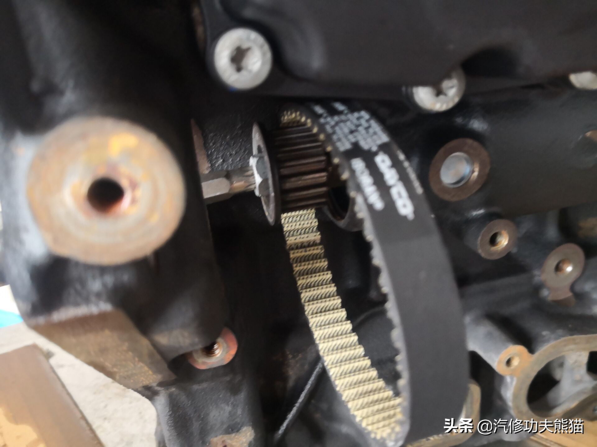 10年斯柯达明锐2.0的烧机油不,12年斯柯达明锐rs烧机油严重吗