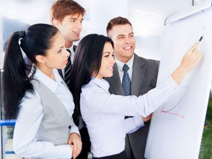 做文员真有那么轻松吗,文员工资为什么这么高