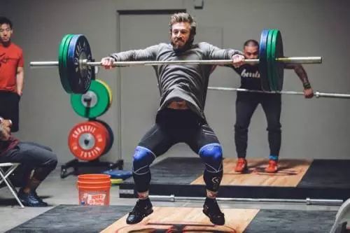 下背痛是什么原因引起的,背疼腰疼是什么病的前兆