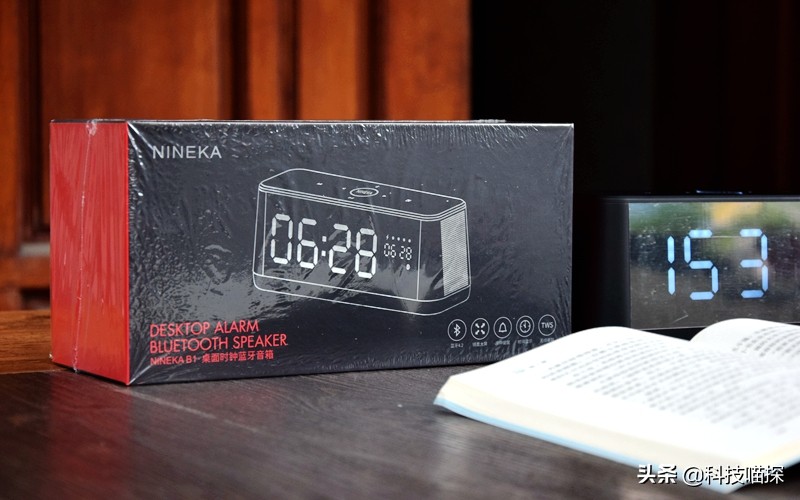 蓝牙音箱时钟闹钟,蓝牙音箱时钟夜灯语音唤醒一体
