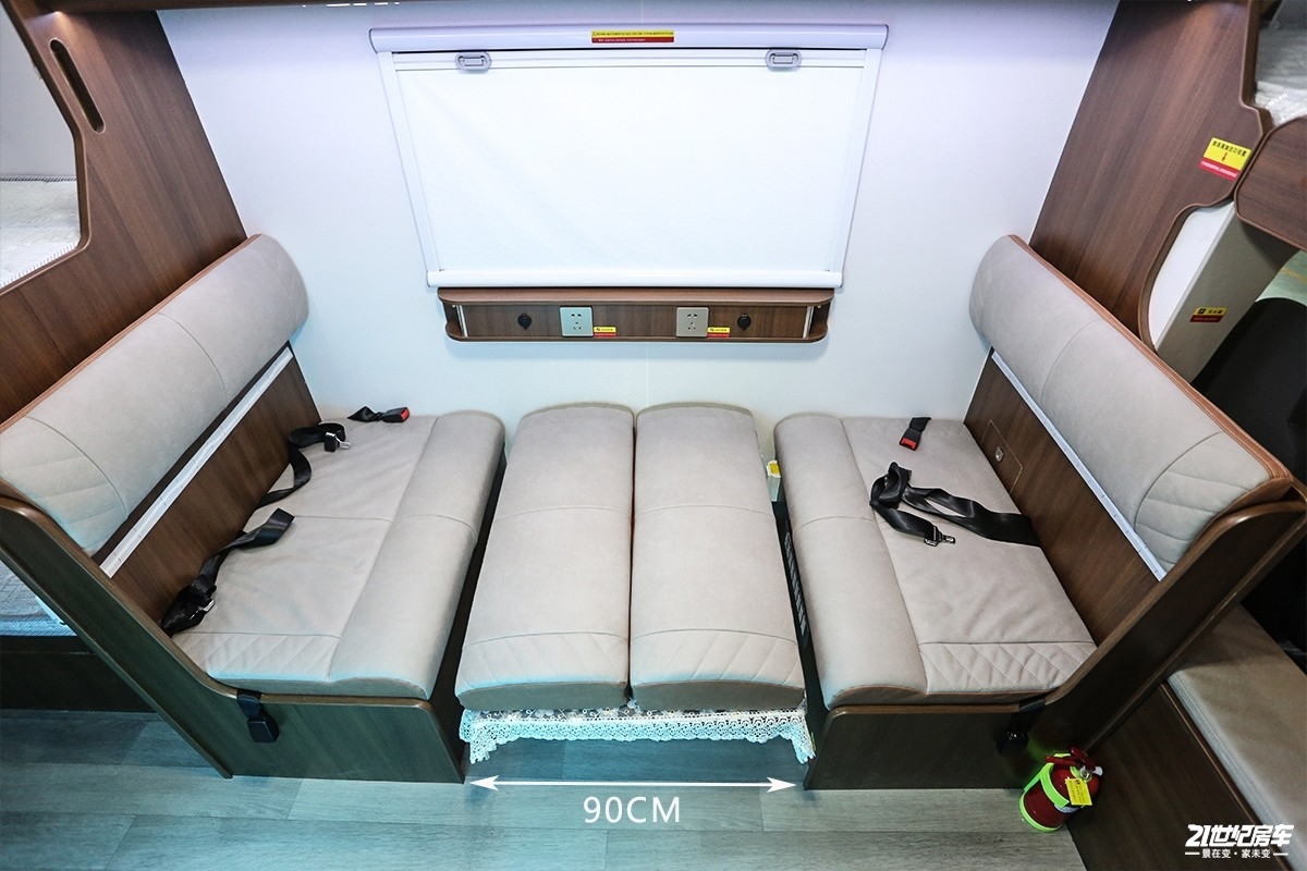 上汽跃进h300轻卡房车详解,上汽跃进h300和h500的区别