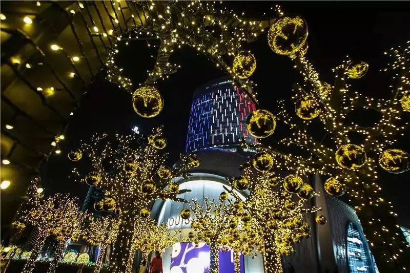 新疆天山一条街,天山一条街简介