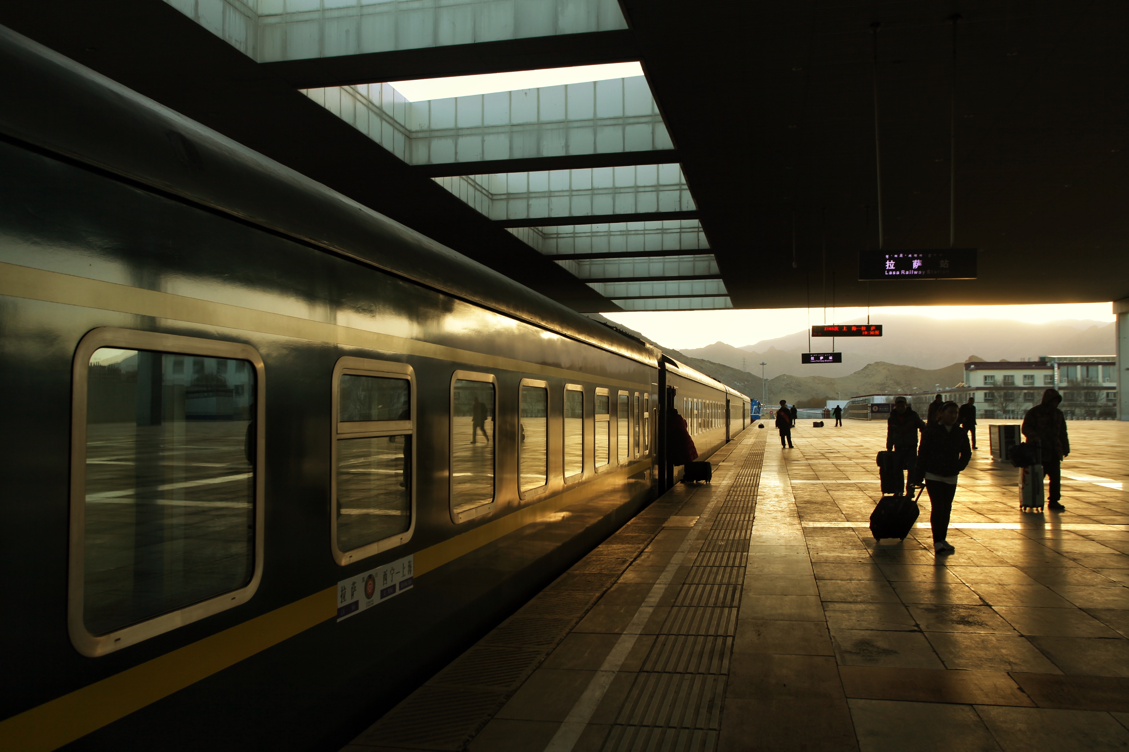 6000元一张火车票，比机票还贵！看完《囧妈》想去火车旅行