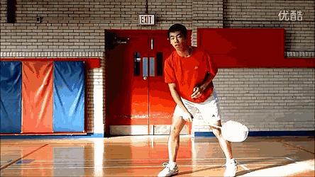 业余羽毛球基本步法教学视频,最简单羽毛球步伐训练视频