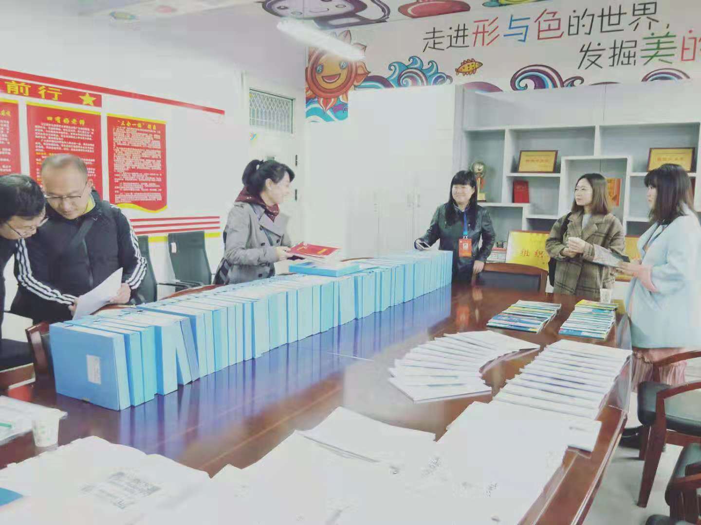 小学加强思政教育,小学强化思政教育