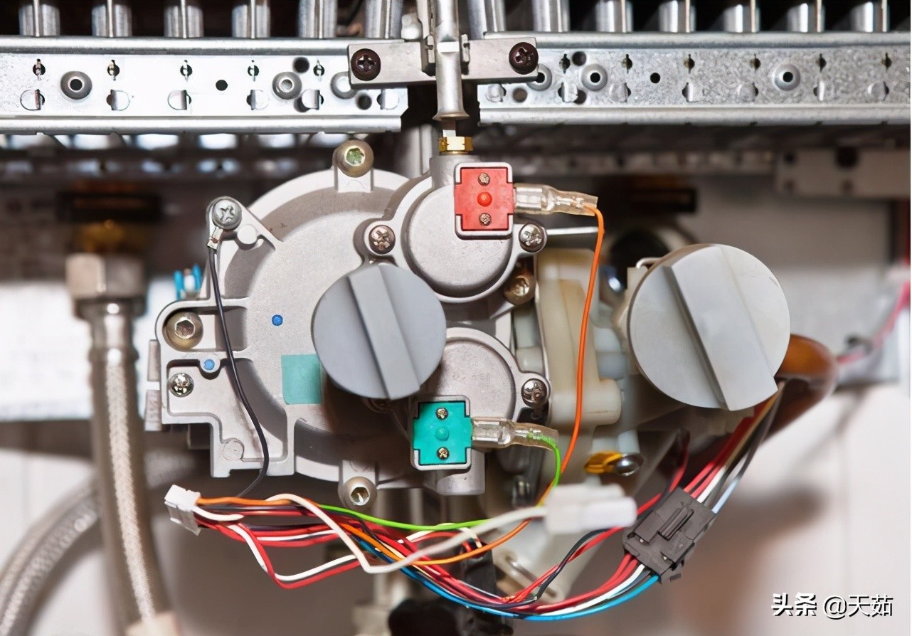 燃气热水器选哪个牌子比较好,家用燃气热水器选择哪个品牌好