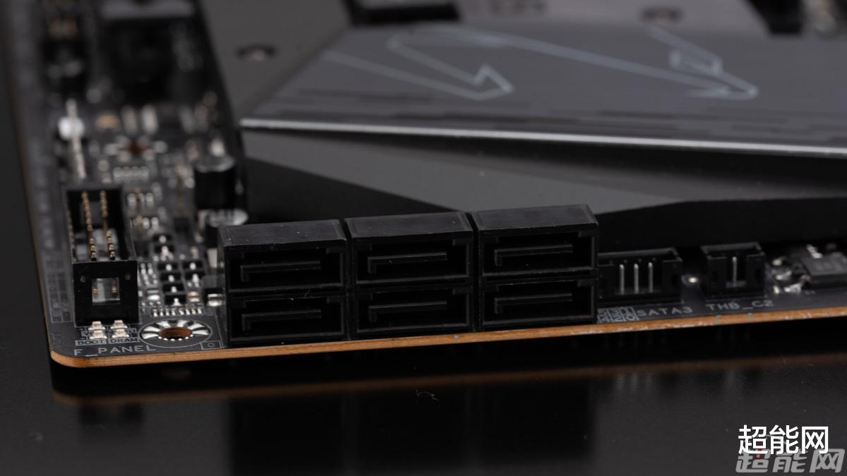 酷睿i9-10850k对比i710700k,cpui710700k和i9900k哪个好