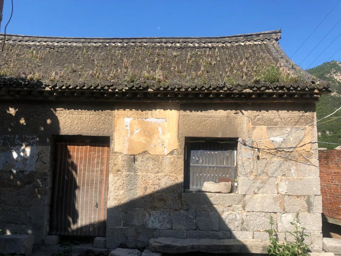 走进太行山深处山村,走进古老的石头村