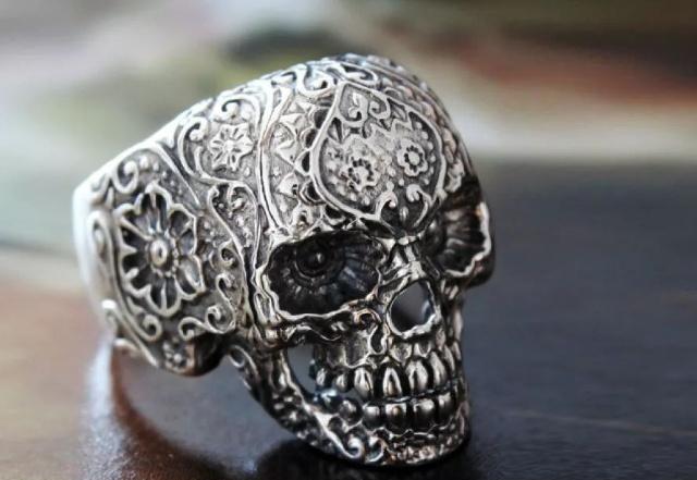 塔罗测试下一次约会送什么,塔罗测试爱情雷区