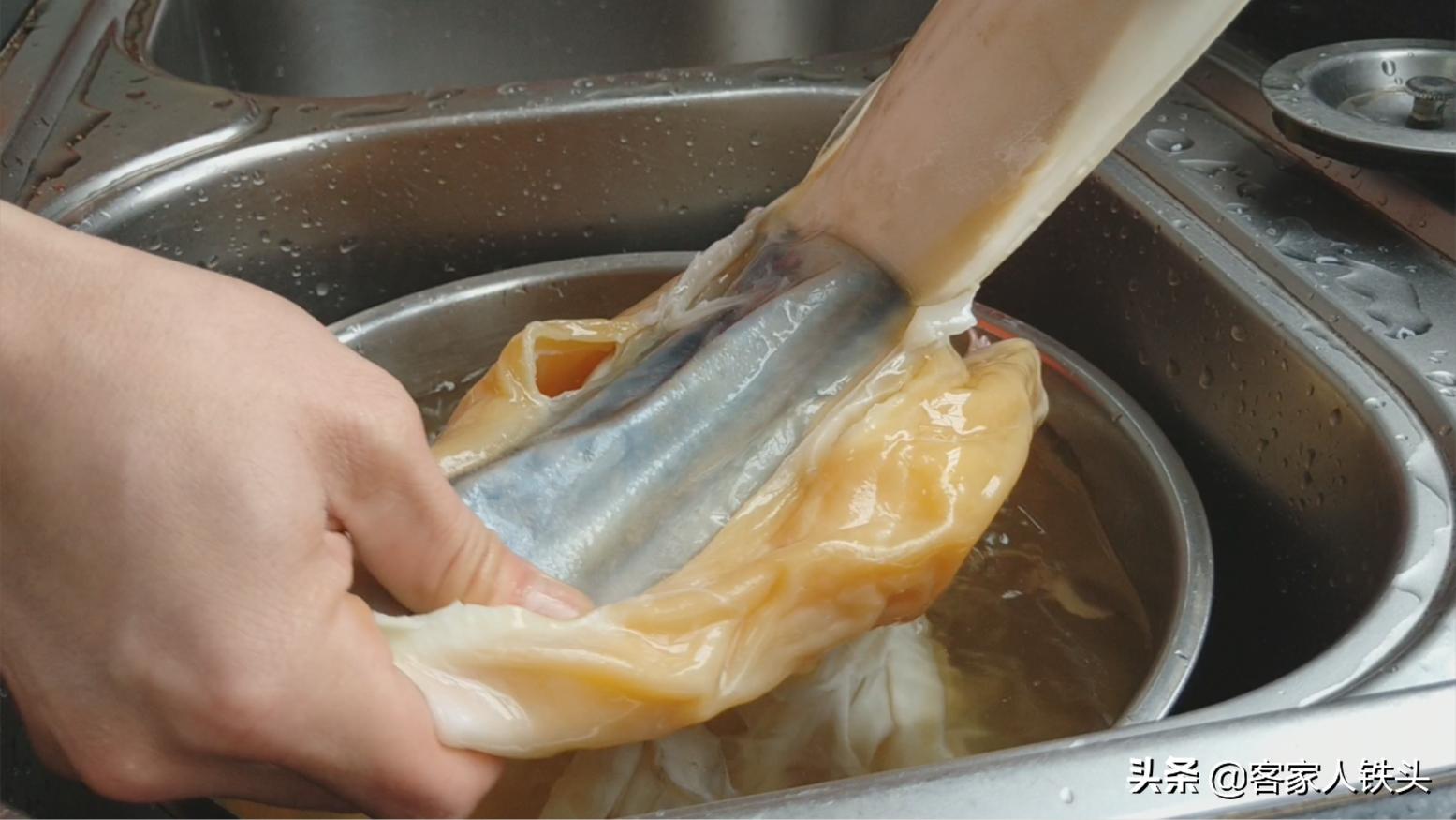 墨鱼炖肉汤怎么做好吃,墨鱼炖肉汤如何做肉香嫩