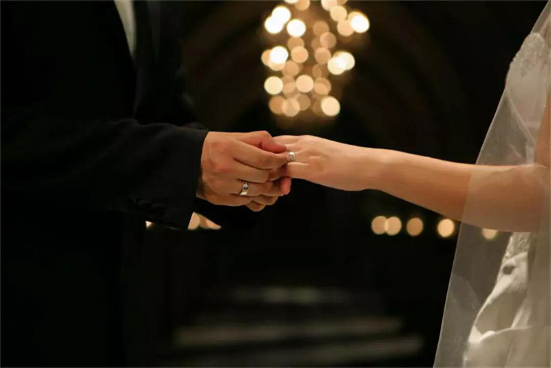 异地恋分手该如何挽回最合适,异地恋分手了还能挽回吗