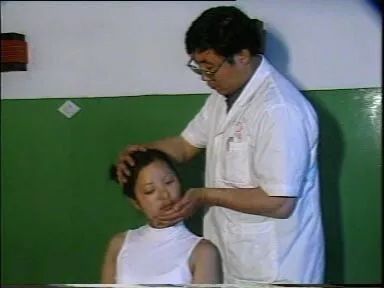 颈椎病犯了该怎么办,面对疾病我该怎么办作文