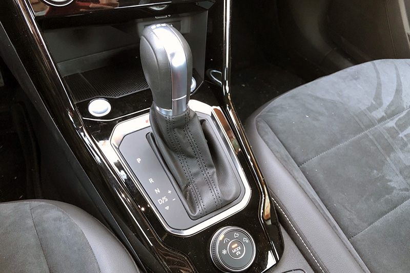 一汽大众探歌suv,大众suv探歌低配落地多少钱