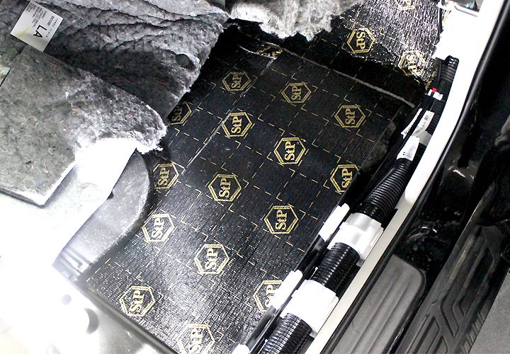 辽宁途乐音响改装,怀柔尼桑途乐音响改装视频