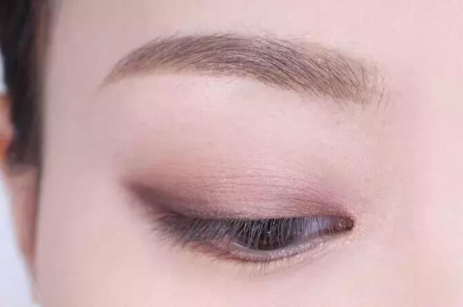 单眼皮日常眼妆教程,单眼皮眼妆教程视频