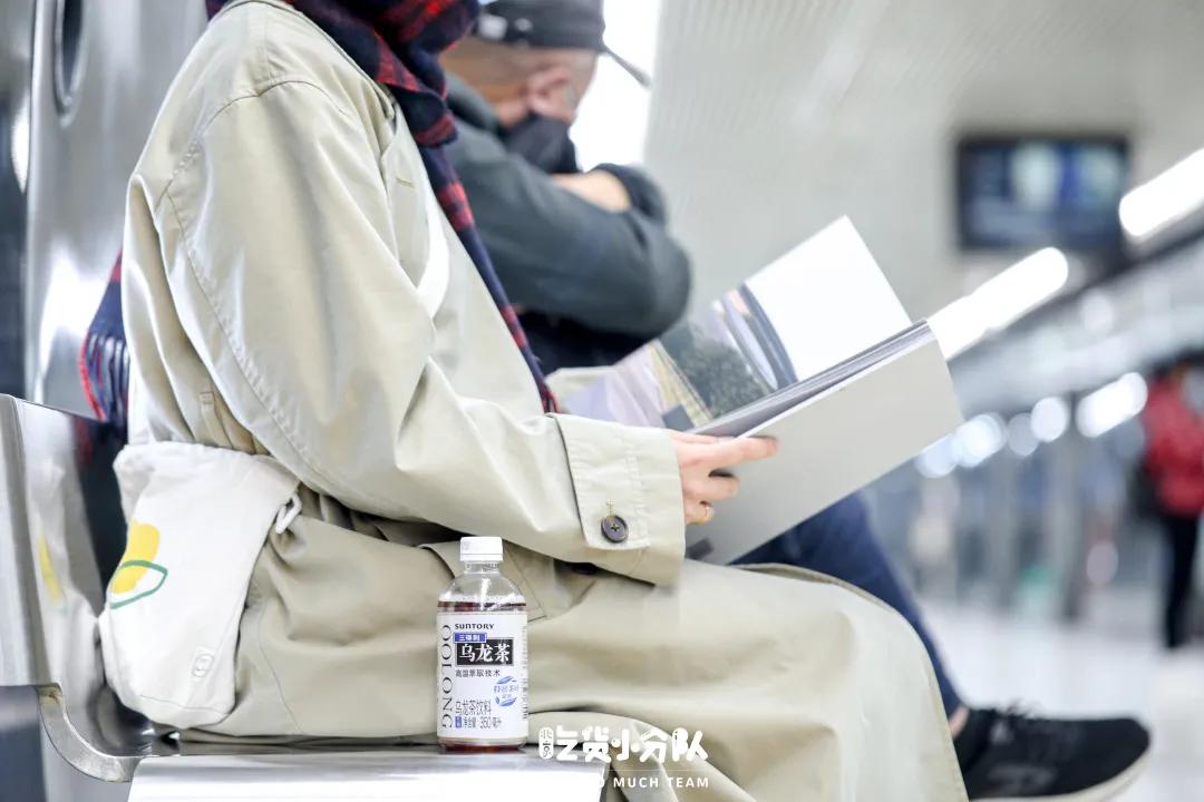 寒冷冬天的一杯茶,寒冷的冬天喝一杯茶