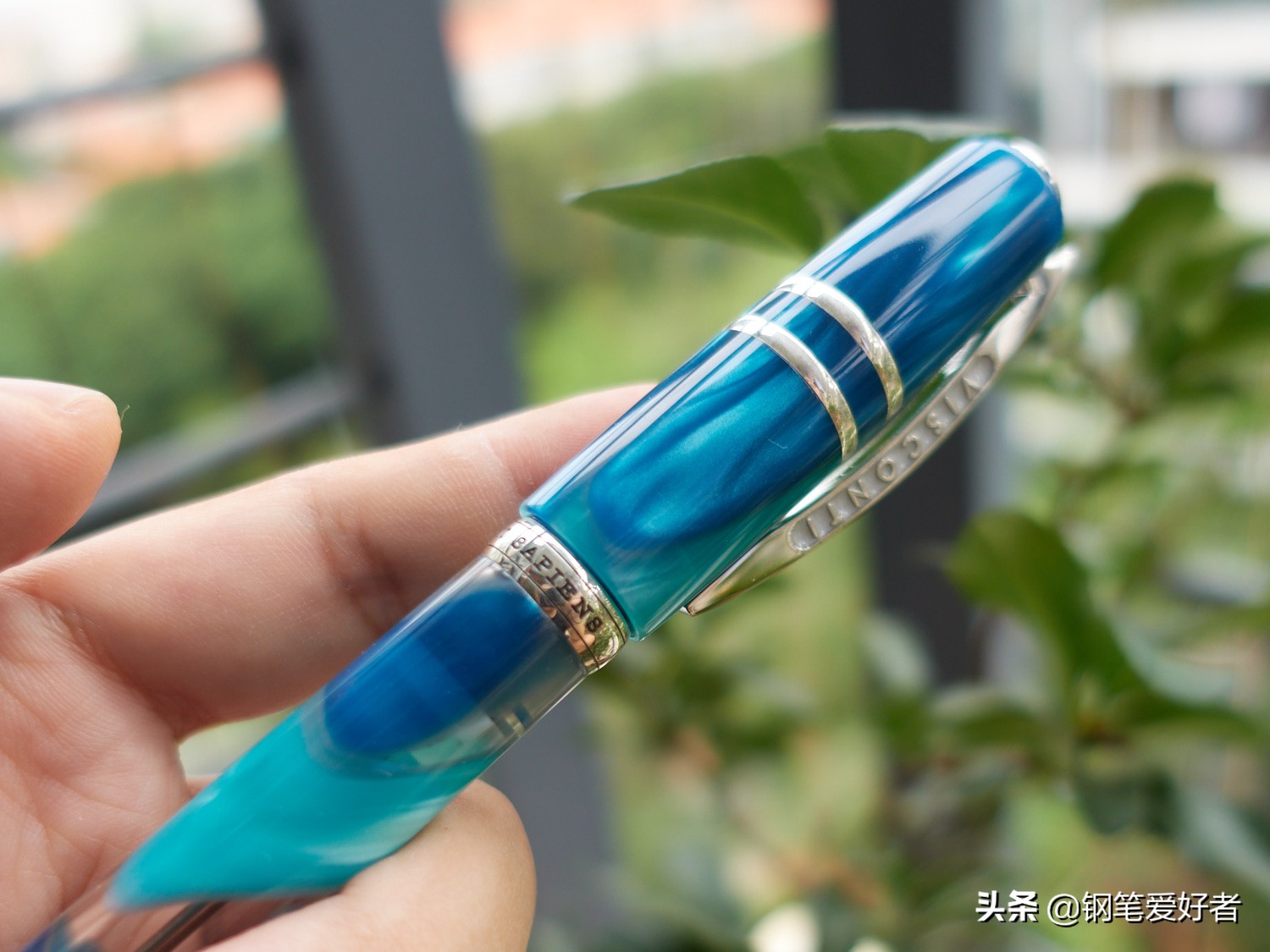 绿智人钢笔限量几支,维斯康蒂钢笔智人系列对比