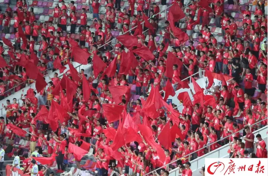 天河体育中心爆炸事件,天河体育中心的壮观场面