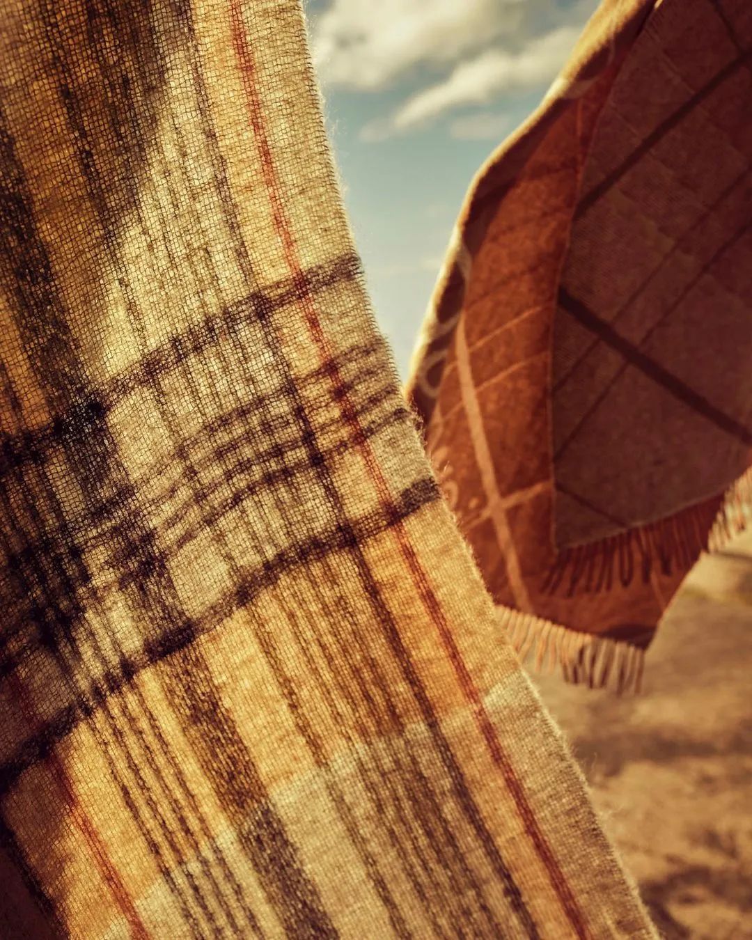 羽绒服种草清单图片大全,冬天的c位50件羽绒服种草清单来了