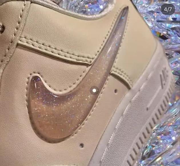 耐克空军一号荔枝皮黑白,耐克空军一号椰子白