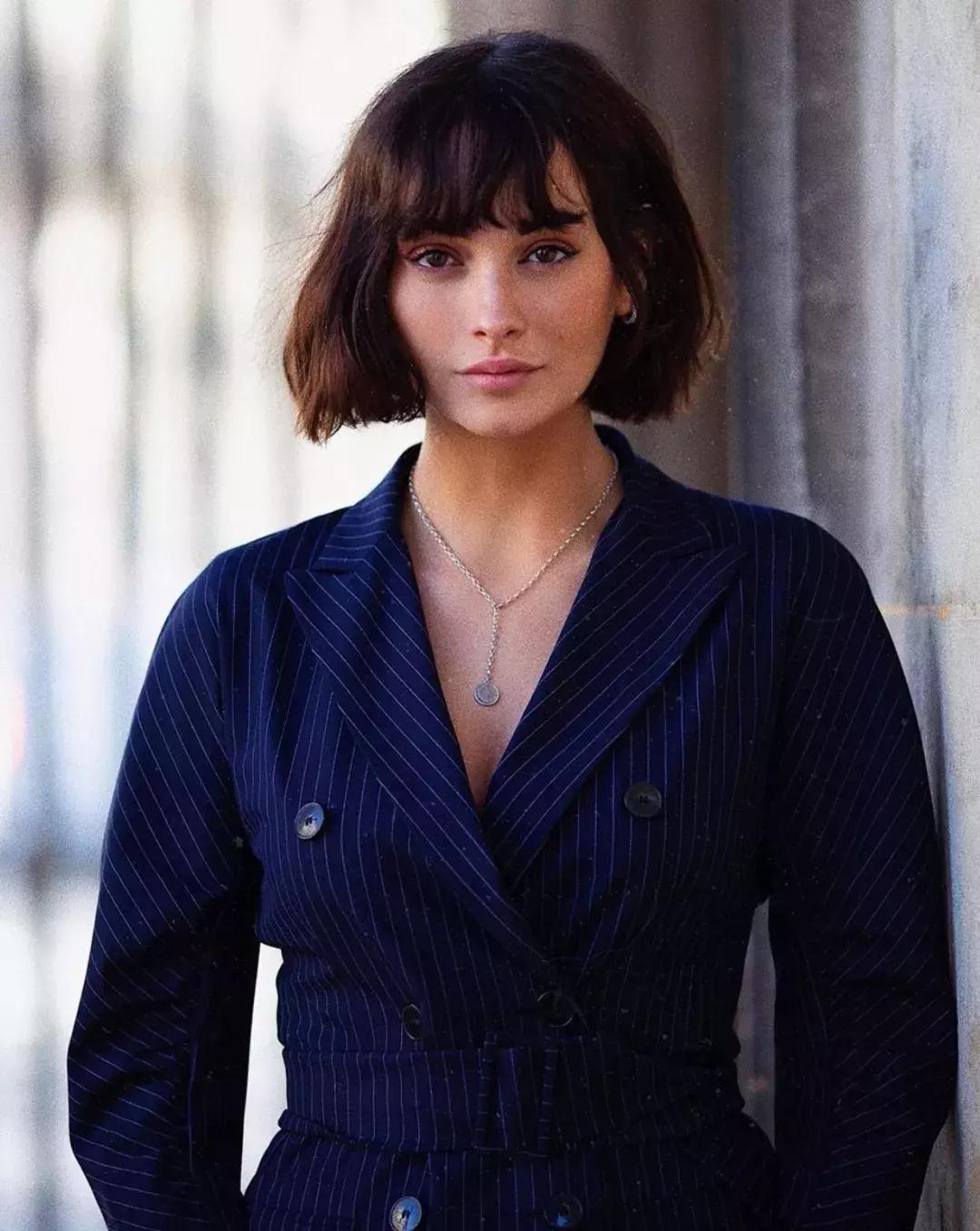 堪比整容的3款发型太洋气,今夏堪比整容的4款发型超受欢迎