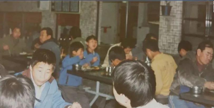 超过500个孩子死在了这里！——“兄弟之家福利院”