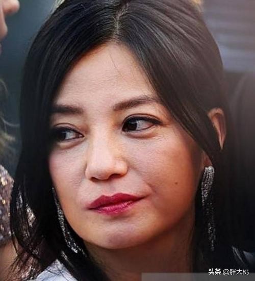 城野毛孔收缩水如何使用,城野医生收缩毛孔水有用吗