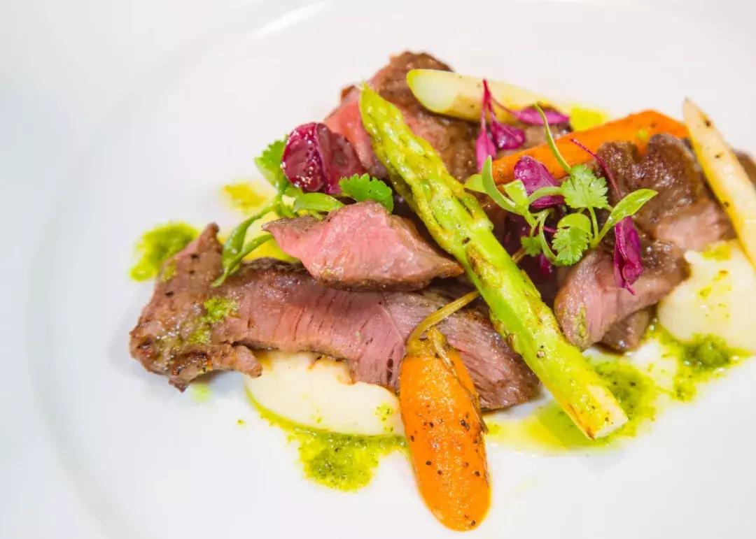 西餐界的“Chanel”！异国风味，带你见识超敢玩的食物实验所