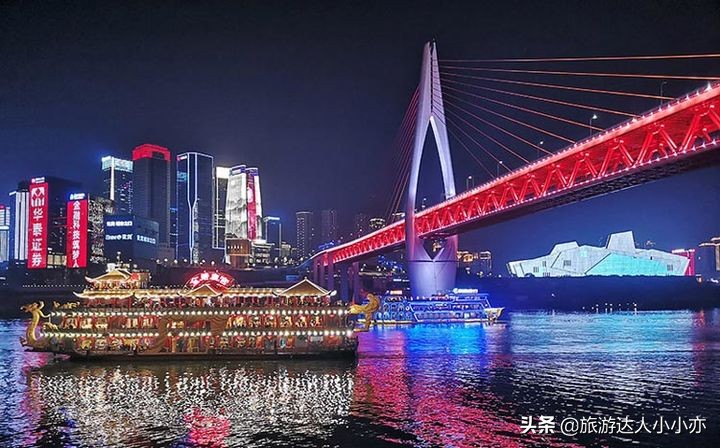 重庆是座山城吗,重庆像哪座科幻城市