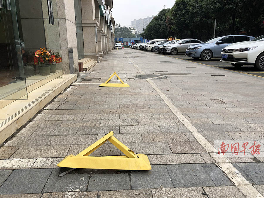 私安地锁刮车谁的责任,个人破坏私自安装地锁要赔吗